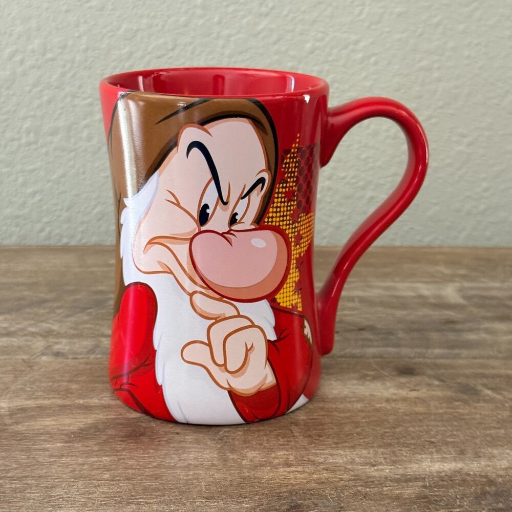 Disney Store Exclusive Grumpy Stubborn Vexed Red Coffee Mug Snow White 16oz